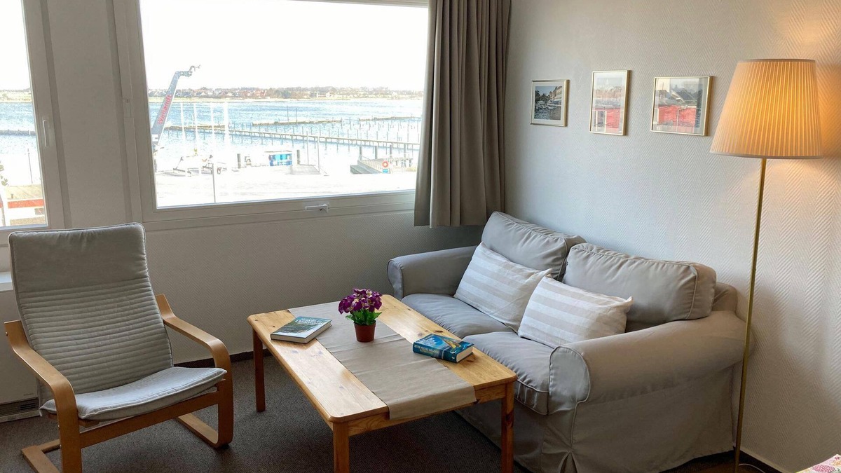 Ostholstein Apartment | Unforgettable vacation at the marina: cosy vacation apartment with lake view!