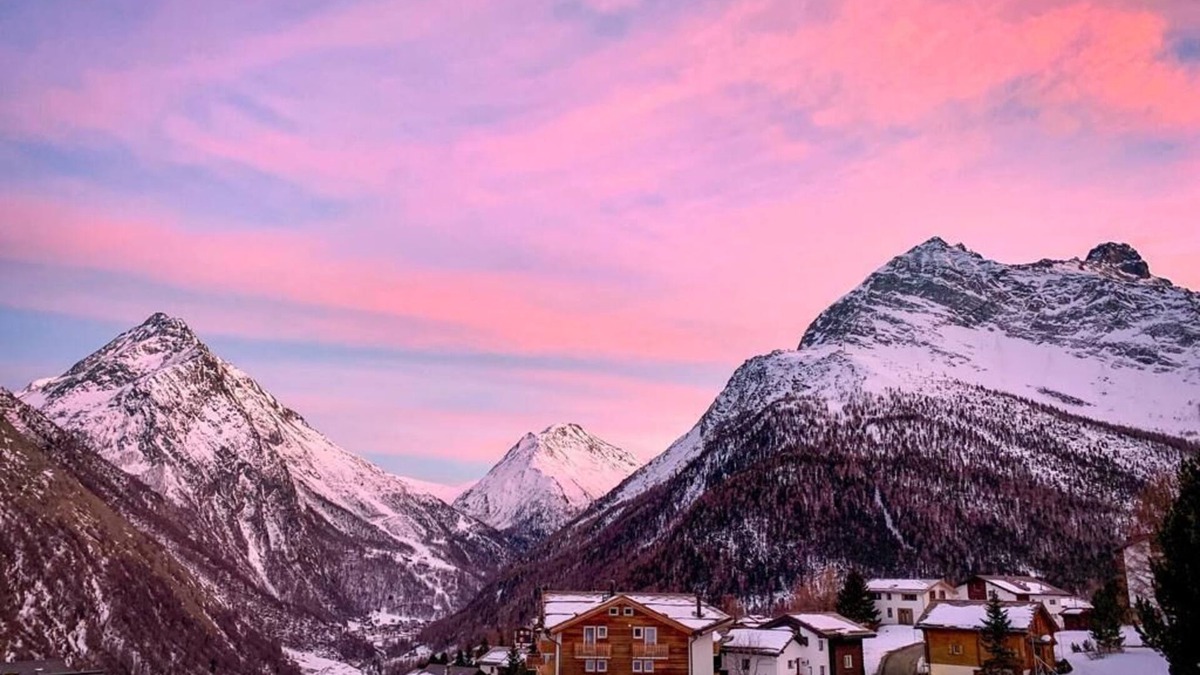Saas-Fee Apartment | Unique 1 bedroom with stunning views.
