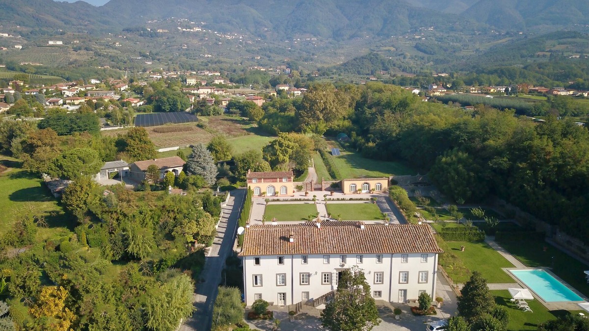 Capannori Villa | Unique 1600 villa completely renovated at walking distance from a nice village