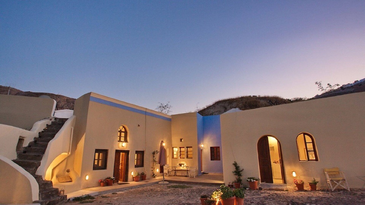 Episkopi Gonias Villa | Unique 300-year-old restored Villa