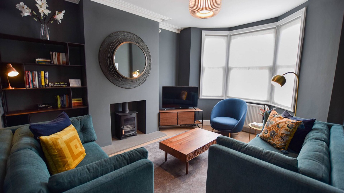 Oxford House | Unique 4 Bedroom Townhouse near Central Oxford