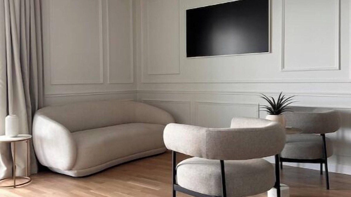 Turku Apartment | Unique and luxurious 3-room home in historic Kakola - Private Sauna!