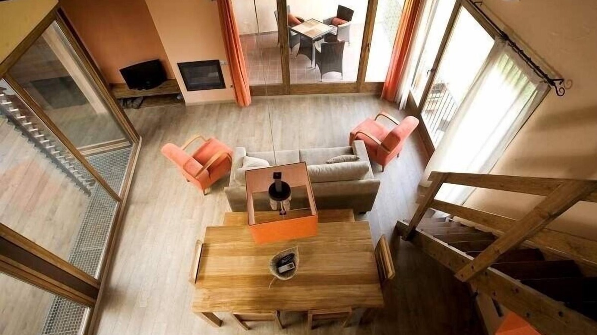 Sant Boi de Llucanes Apartment | Unique apart. in a cosy Spanish village near Vic and just 85 km. to Barcelona