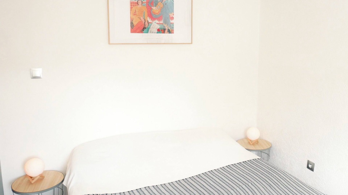Stiring-Wendel Apartment | Unique Apartment on Stiring Wendel with Balcony