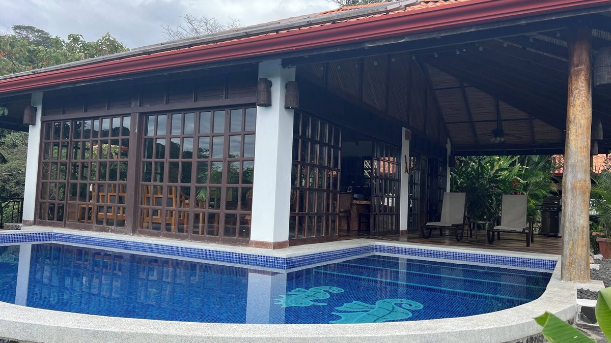 Mercedes Villa | Unique Bali style villa with incredible views. A nature lovers paradise!