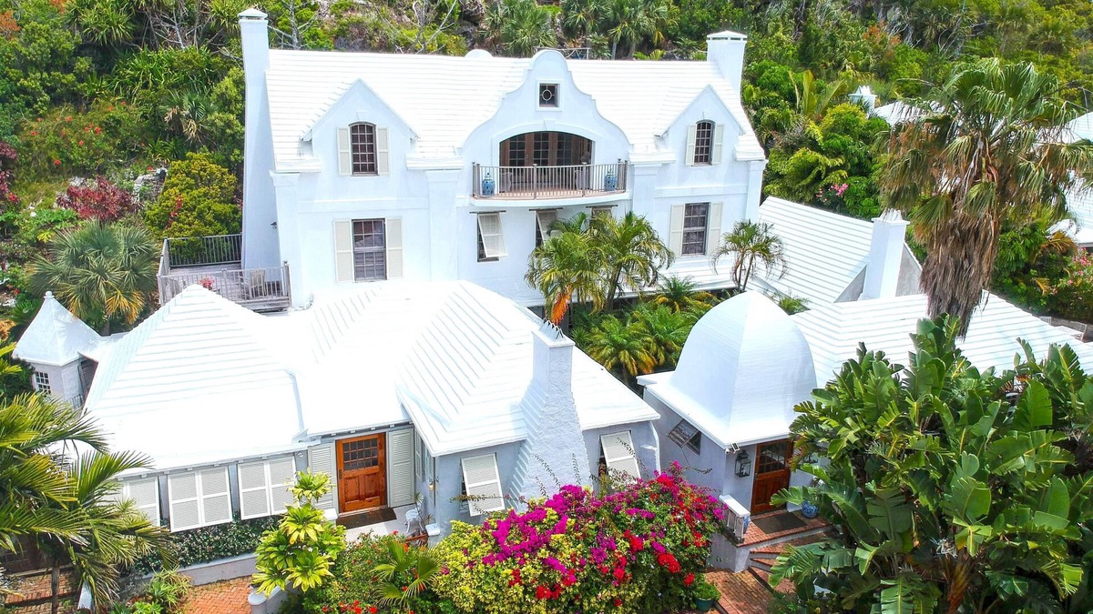 Hamilton Parish House | Unique Bermuda retreat with large cave & panoramic pool nestled into hillside