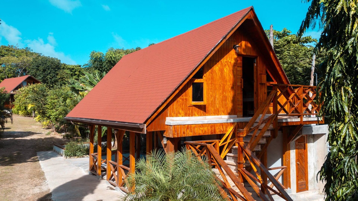 Punta Sur Cabin | Unique eclectic 1-bedroom Cabin/St in San Andrés y Providencia, a nature wonder!
