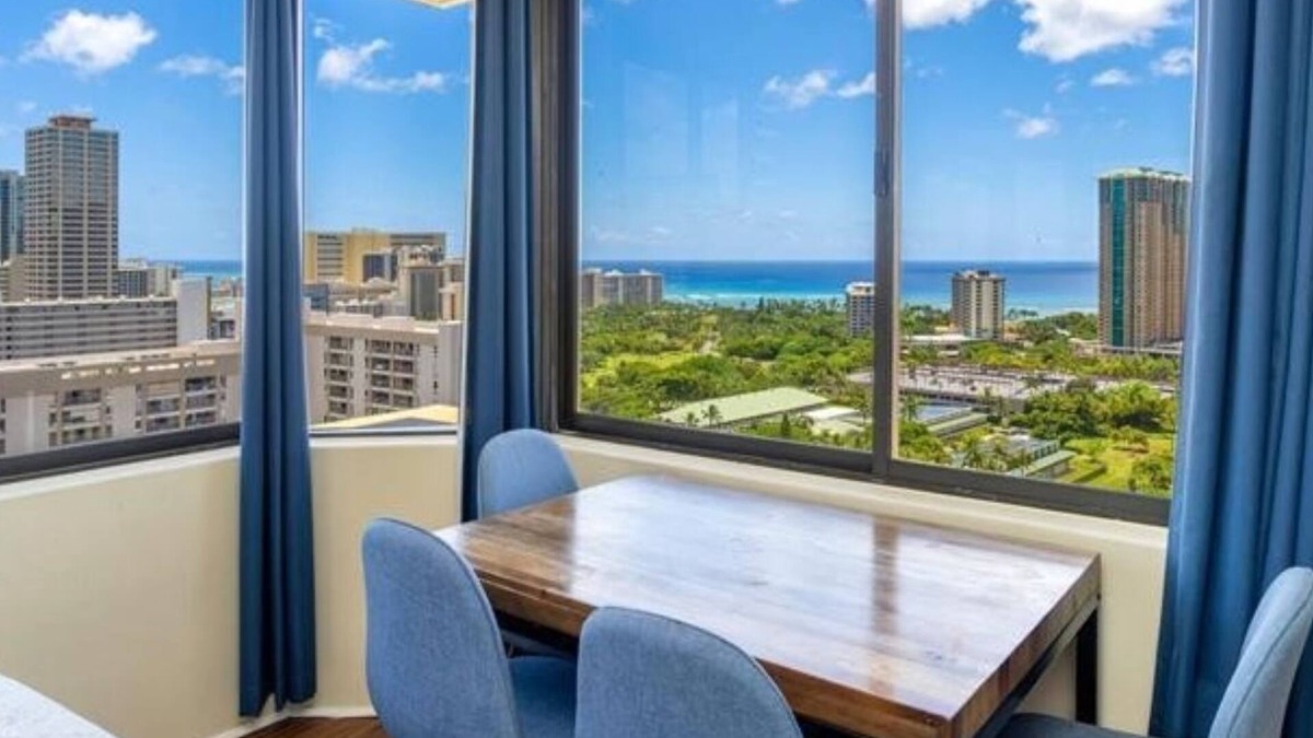 McCully - Moiliili Apartment | Unique Corner Studio Condo Incredible Ocean and Canal Views!