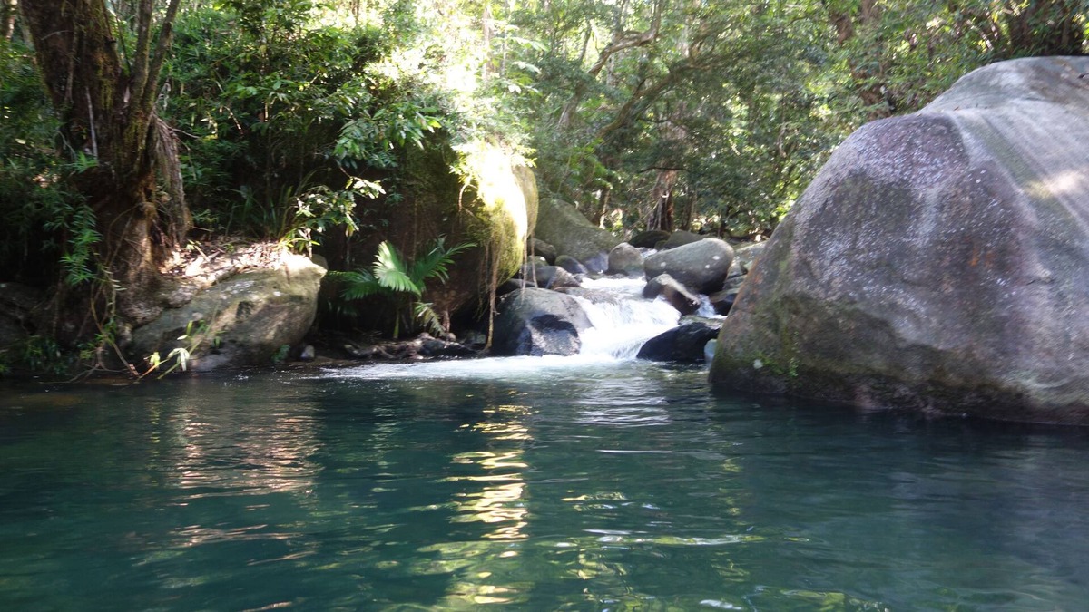 Diwan House | Unique holiday home with private waterfalls and swimming pool right by your deck