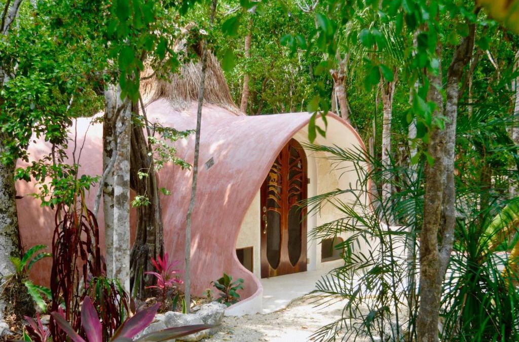 Soliman Bay Cabin | Unique Jungle Dome Kaa
