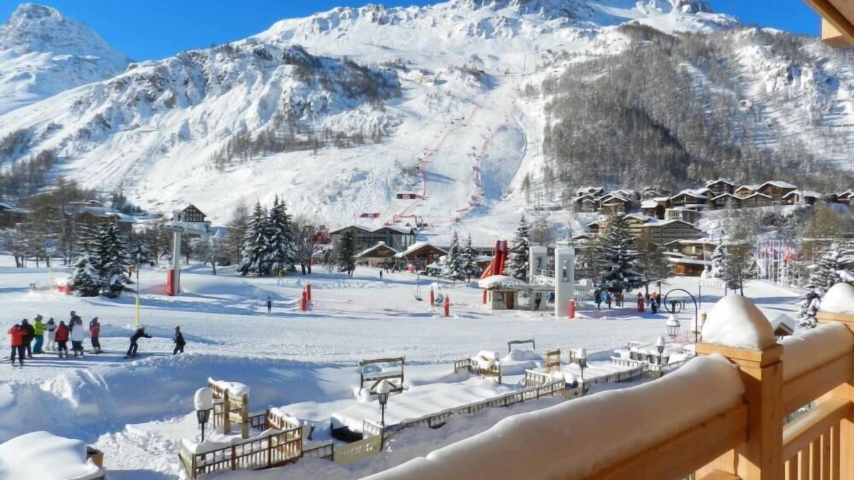 Val-d'Isere Apartment | Unique Location ! Val d'Isère Snow Front - Ski in Ski Out - Standing
