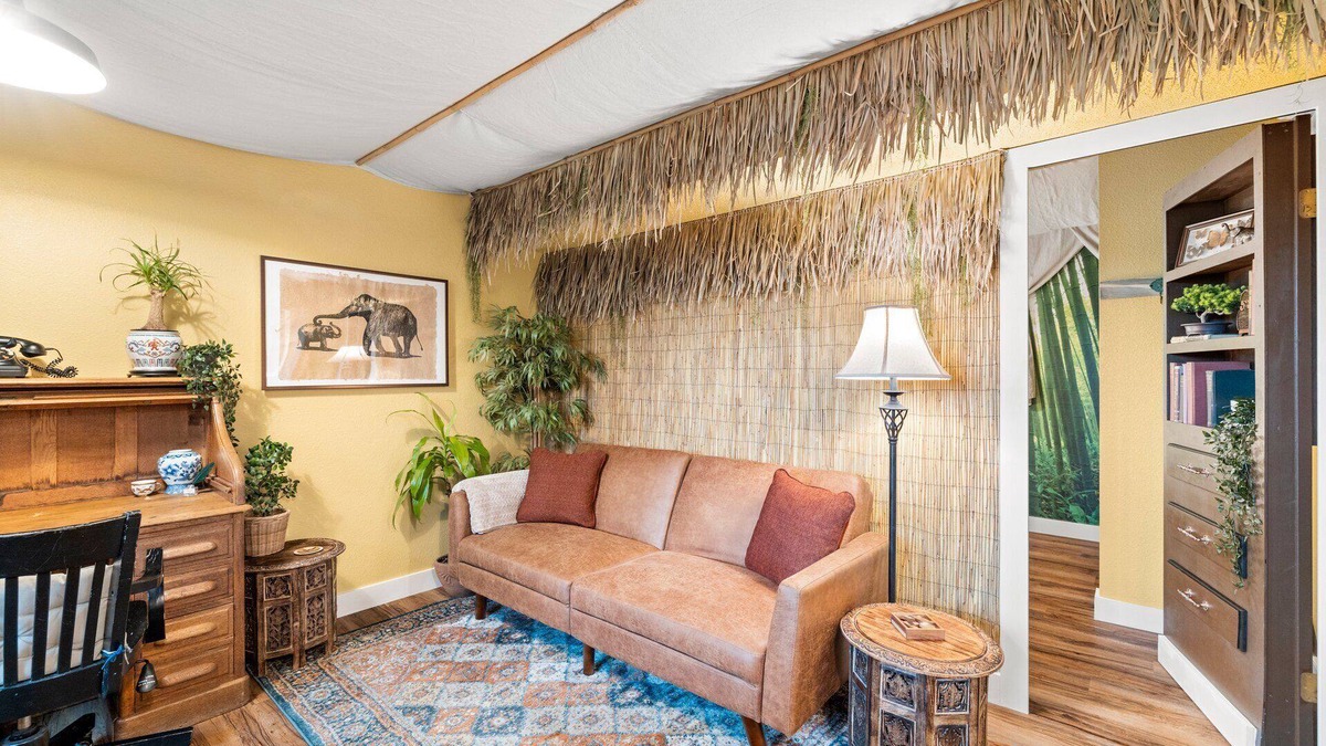 West Linn House | Unique Oasis + Escape Room