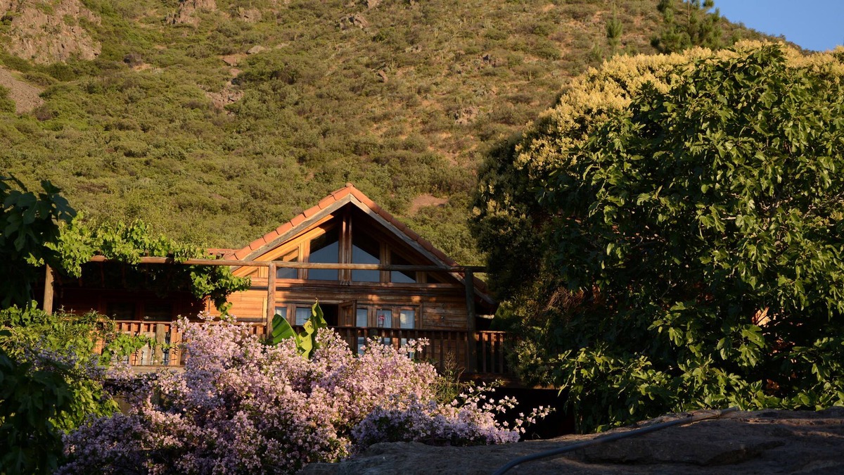 La Florida Cottage | Unique retreat above Santiago de Chile with wooden cottage sleeps 4