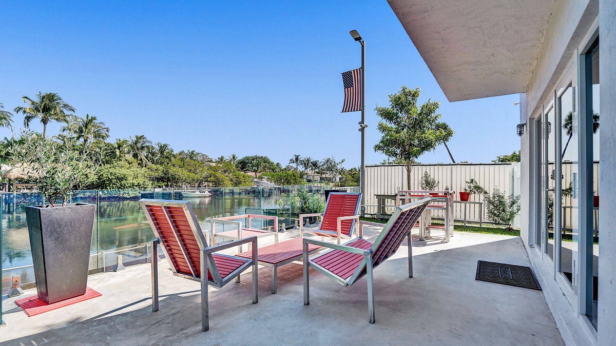 Deerfield Beach Apartment | Unique Retreat - Unit A: Cozy First-Floor Oasis