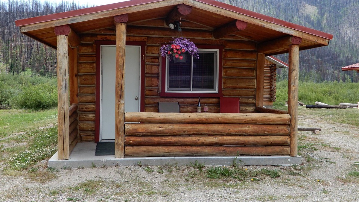 Bondurant Cabin | Unique, Rustic Cabins on Hoback River