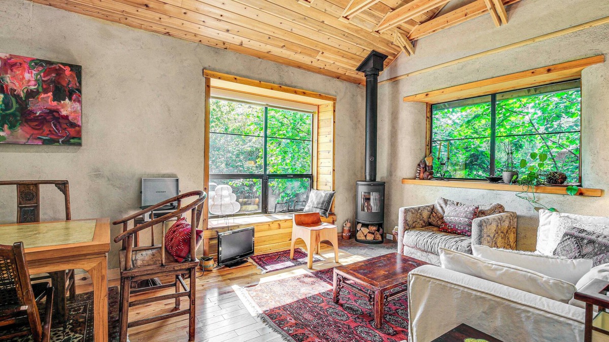 Southgate House | Unique & Serene Retreat, 7 Mi to Downtown Portland