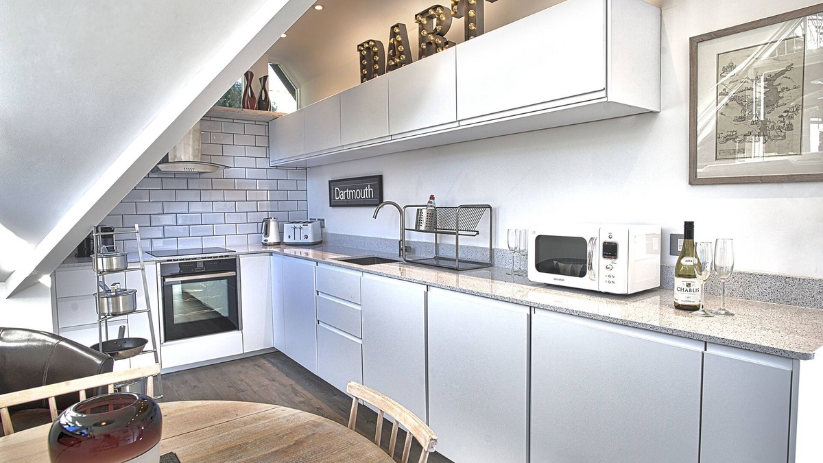 Dartmouth Apartment | Unique & stylish luxury apartment with fabulous views & parking. Sleeps 4
