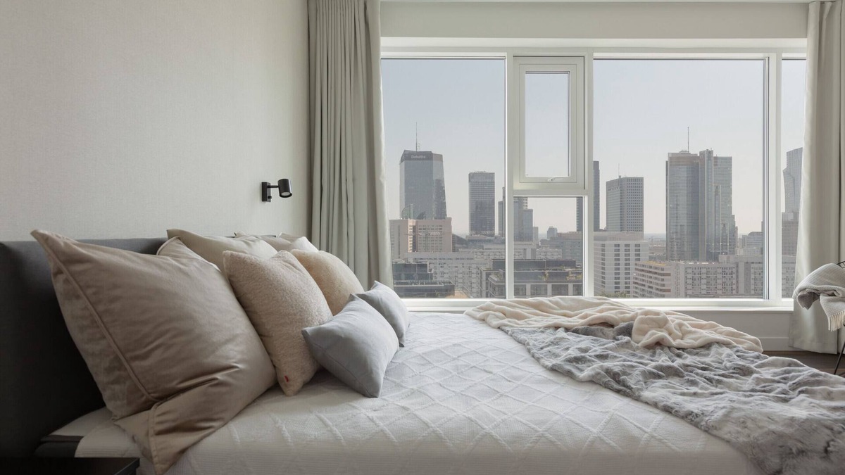 Mirow Apartment | Unique Tower B1902, 3 Bedrooms, Parking