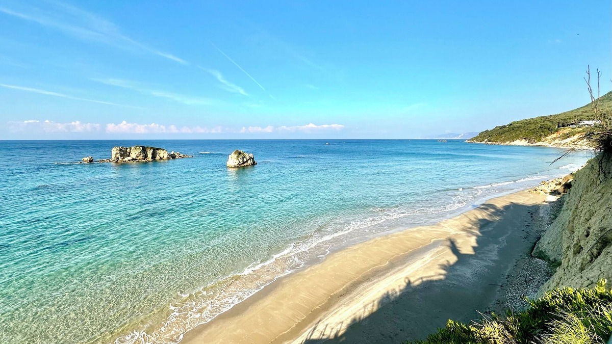 Agios Matthaios Villa | Unique view/Seaside/absolute privacy 2 bedrooms villa among the olive groves.