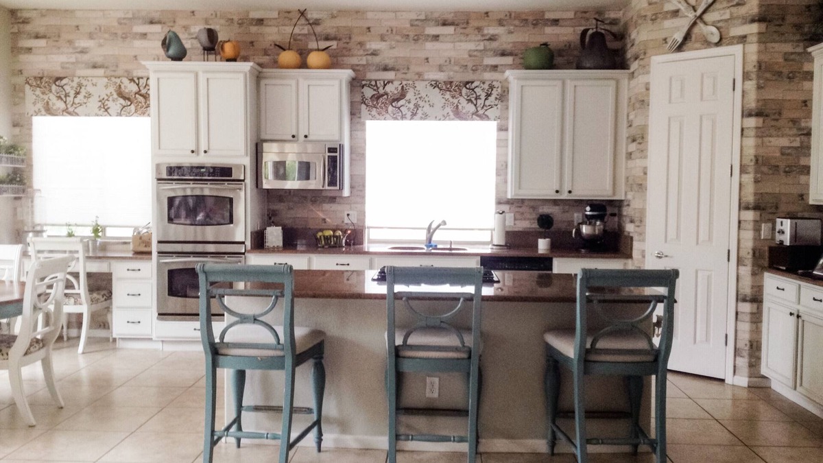 Sossaman Estates House | Uniquely Cozy in Queen Creek w Pool WELCOME Winter Visitors!