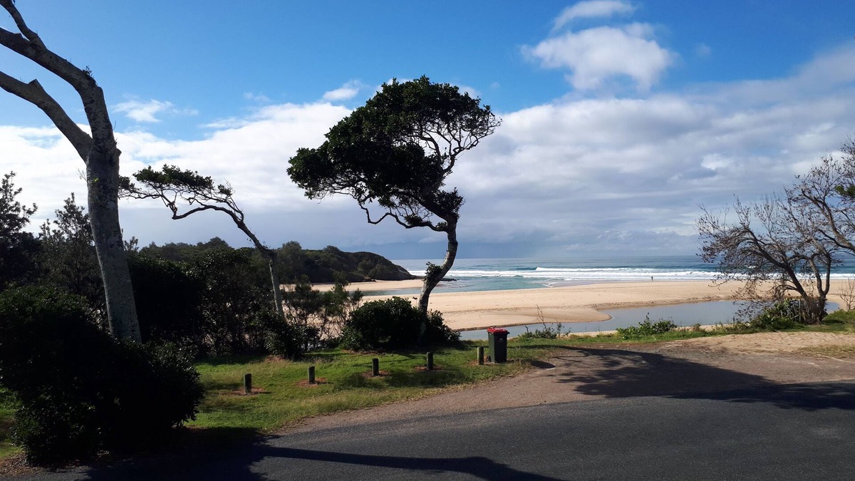 Lake Cathie Apartment | Unit 1 Seascape Apartments - Ground Floor LAKE CATHIE