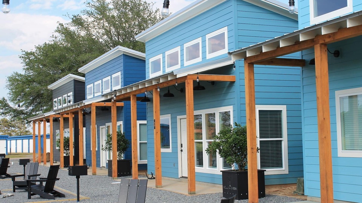 Fairbanks Cabin | Unit 6 Willow Creek Cabins