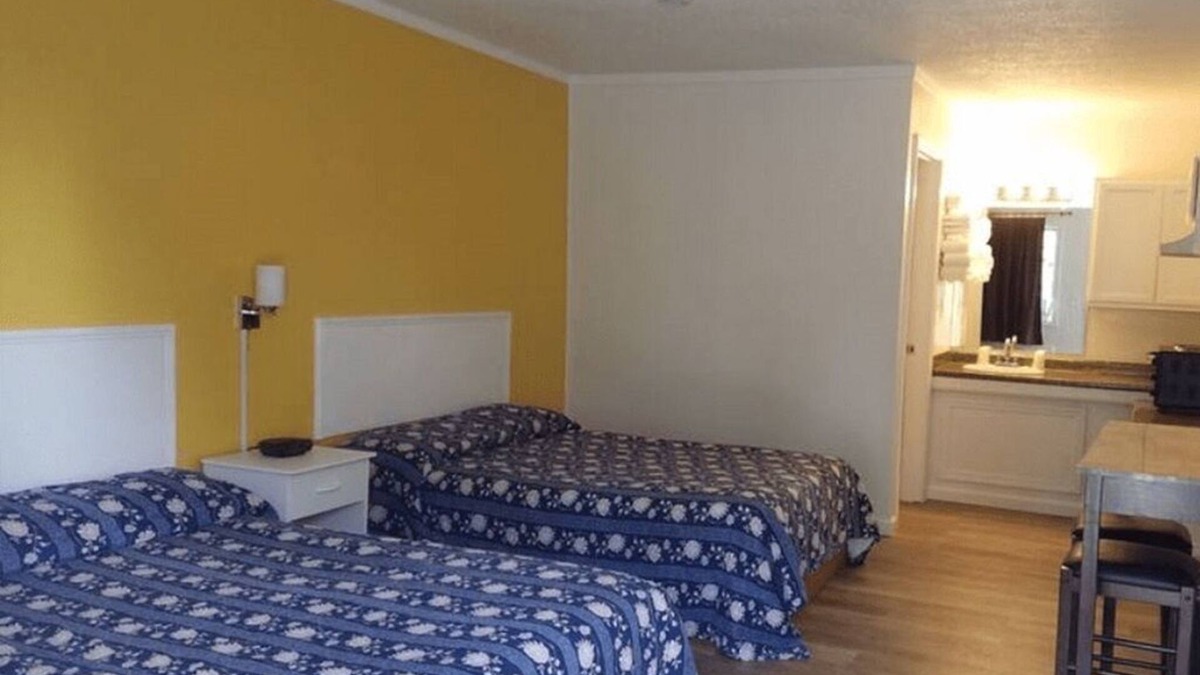 Golconda Apartment | Unity Lodge Suite 3