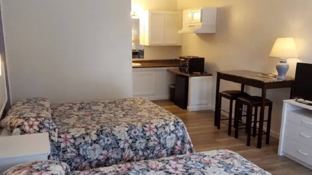 Golconda Apartment | Unity Lodge Suite 6
