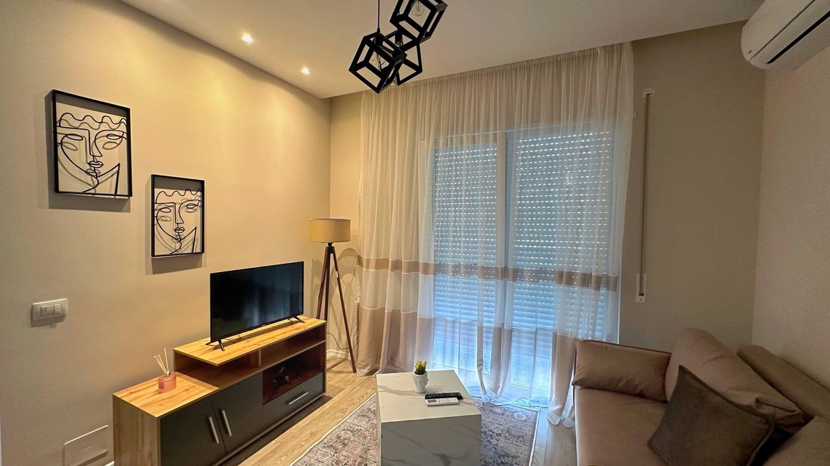 Kamez Apartment | Univers City RESIDENCE 2+1 Apartment near Tirana International Airport