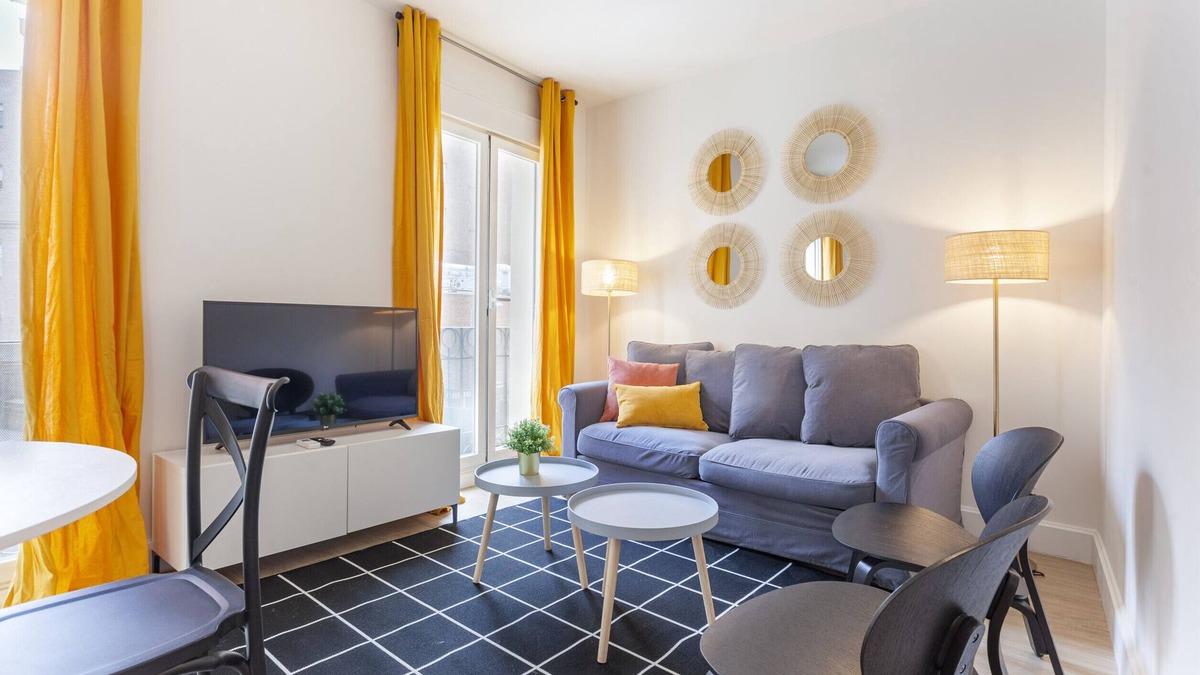 Bellas Vistas Apartment | Universidad V apartment in Madrid