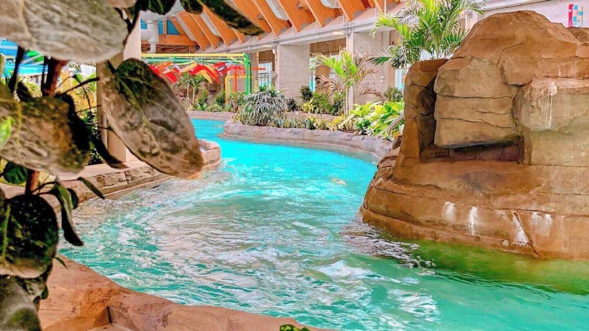 Circleville Resort | Unleash the Fun: Catskills' Ultimate Waterpark Escape! Arcade, Archery & Bowling