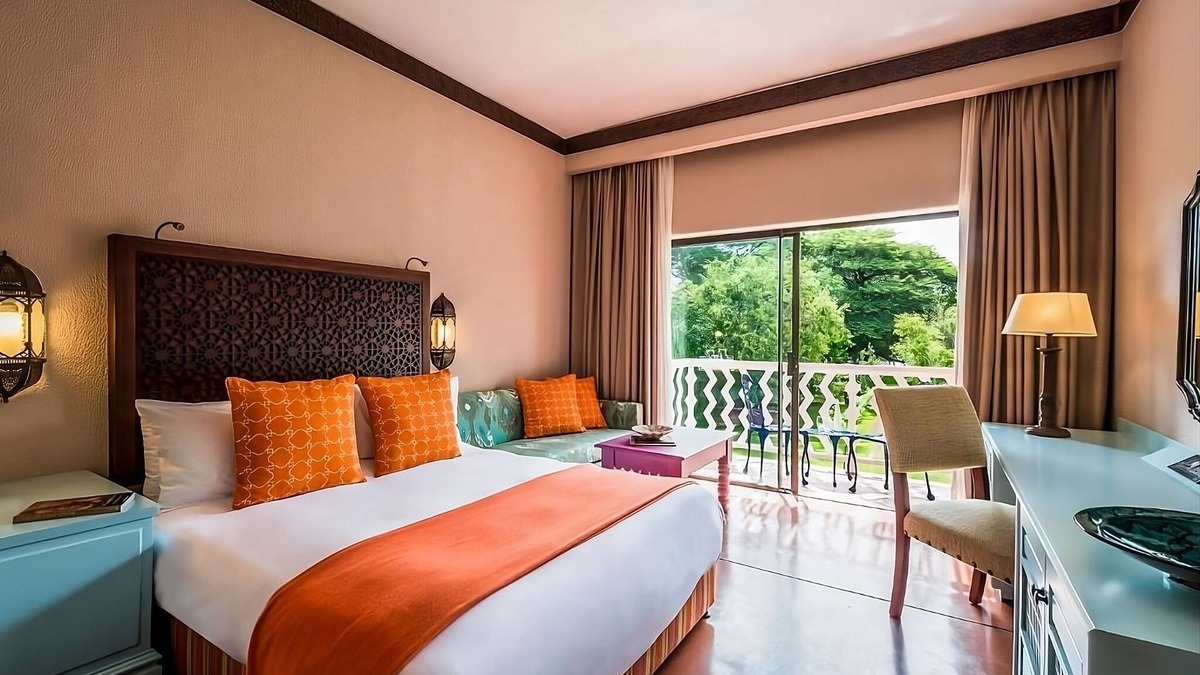 Livingstone Apartment | Unlimited Access to the Victoria Falls! Free Parking, Spa Center & Onsite Pool!