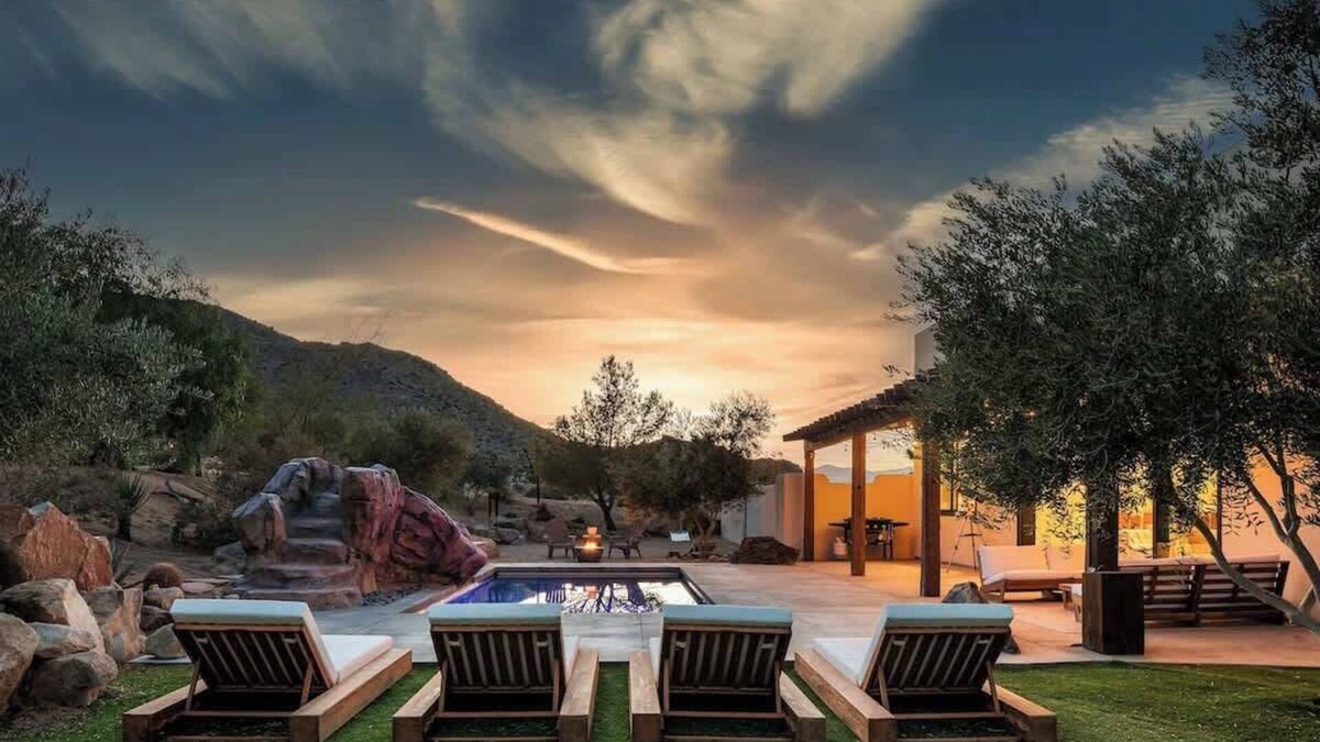 Joshua Tree House | Uno Vida By The Cohost Company