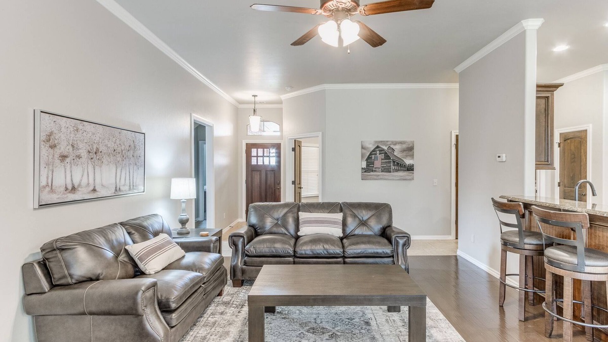 Yukon House | Unpack and Unwind