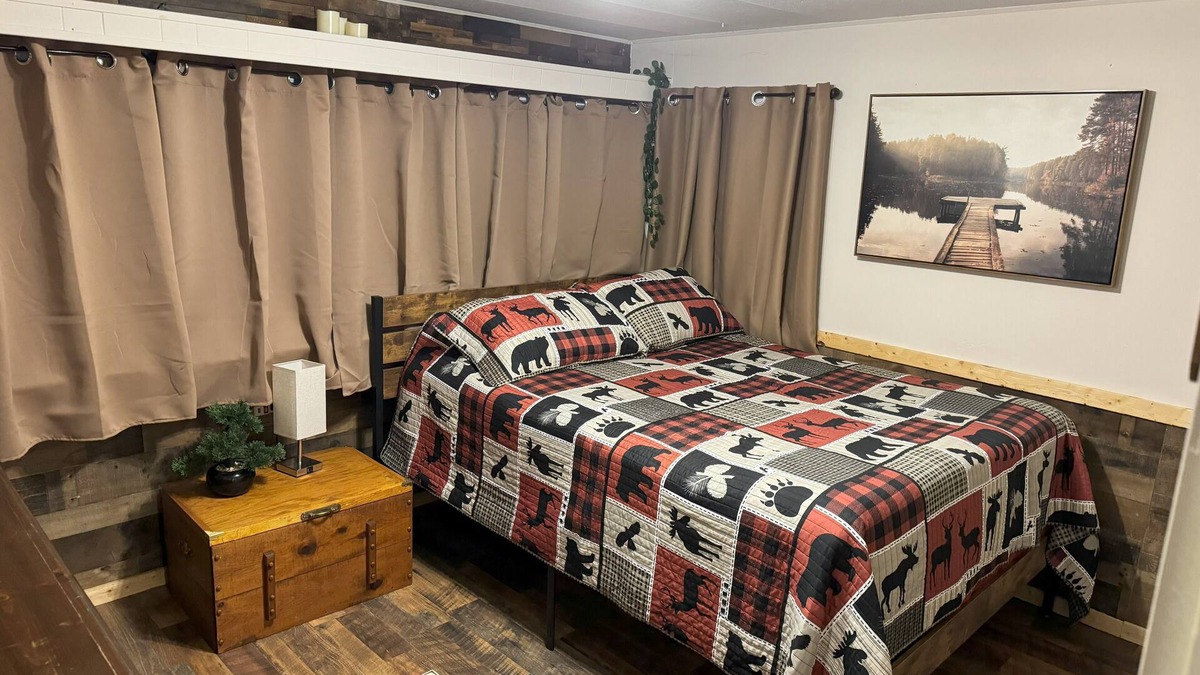 Williamsville House | Unplug for a weekend at Lake Wappapello.