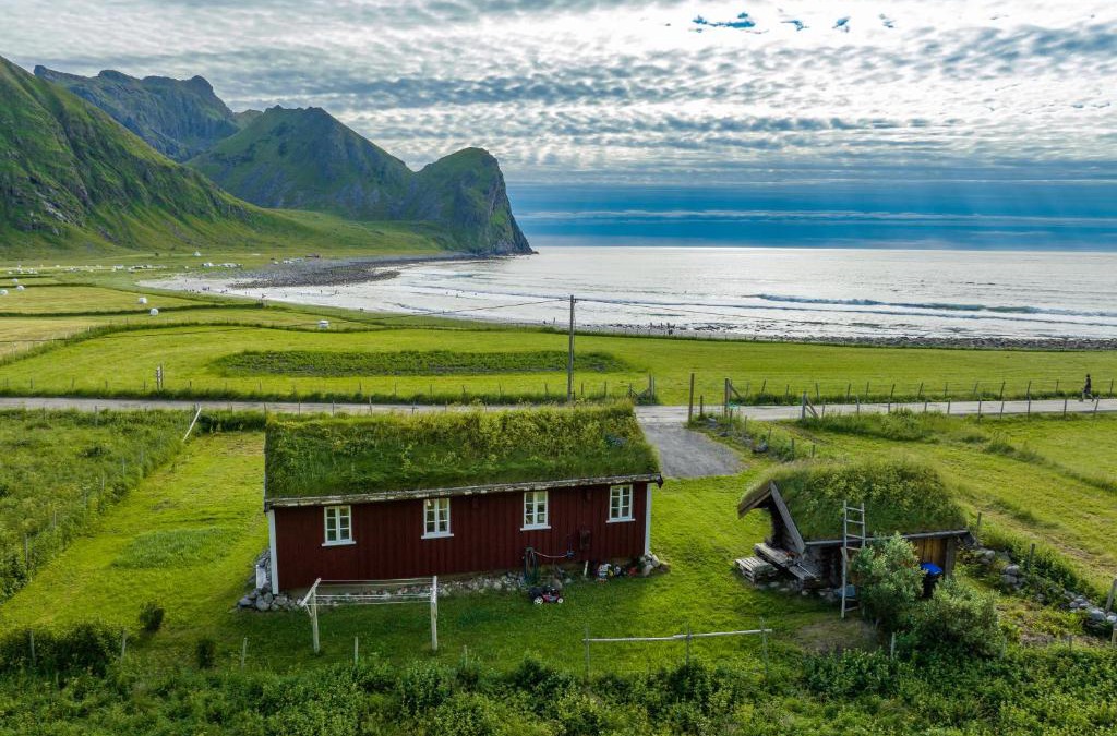 Unstad House | Unstad cabin with seaview