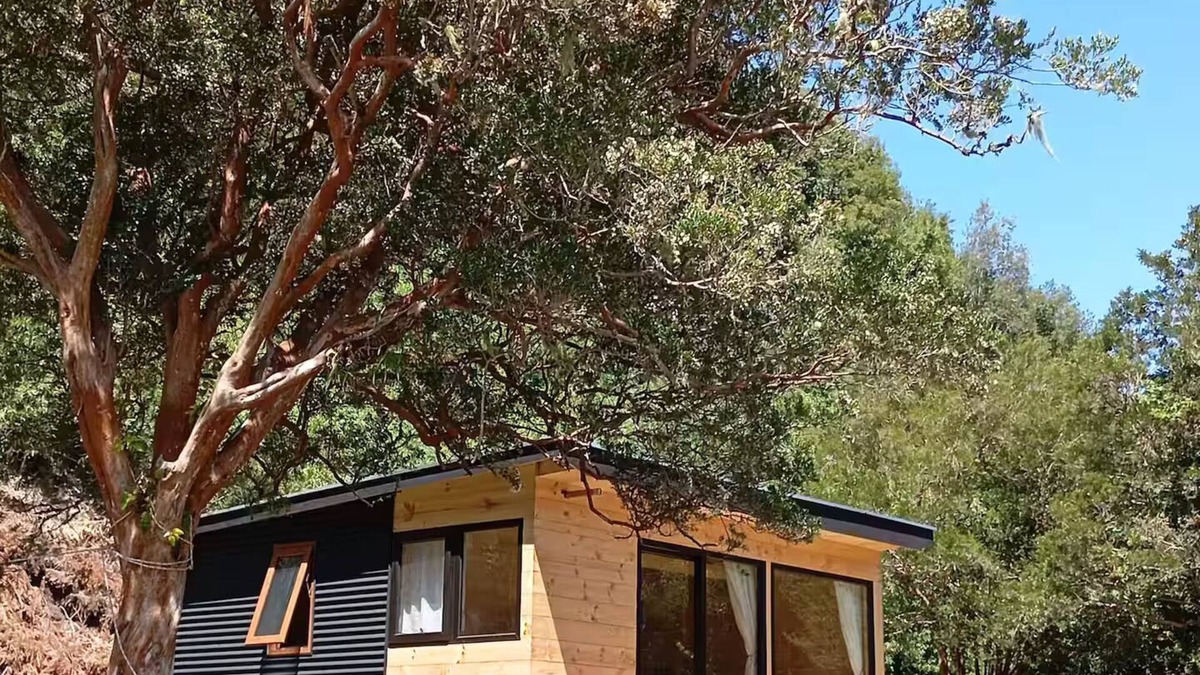 Cochamo Cabin | Untamed Refuge in Rio Puelo (Coigue)