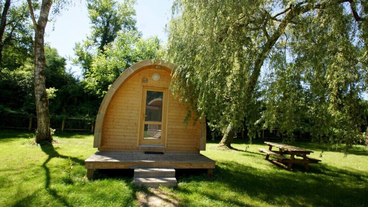 Champvert House | unusual lodgings in the heart of nature Roulette 1