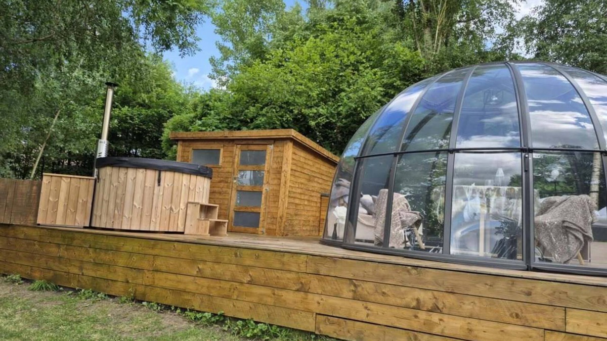 Etreaupont Cabin | Unusual night: Unusual bubble - Swedish bath