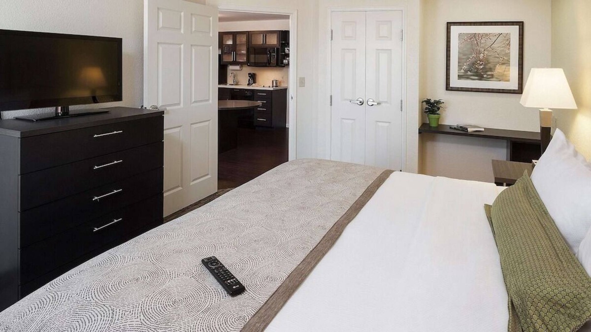 Horsham House | Unwind and Recharge! 2 Comfortable Units, Kitchen, Pet-friendly Property