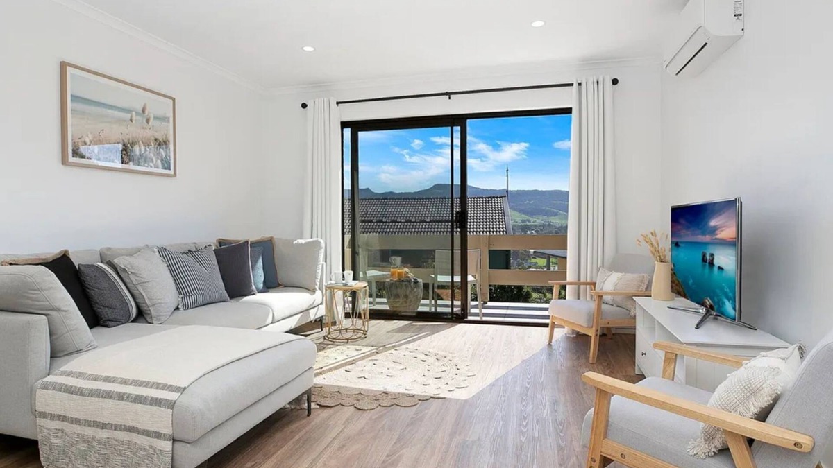 Gerringong Apartment | Unwind – gem with beautiful hillside views