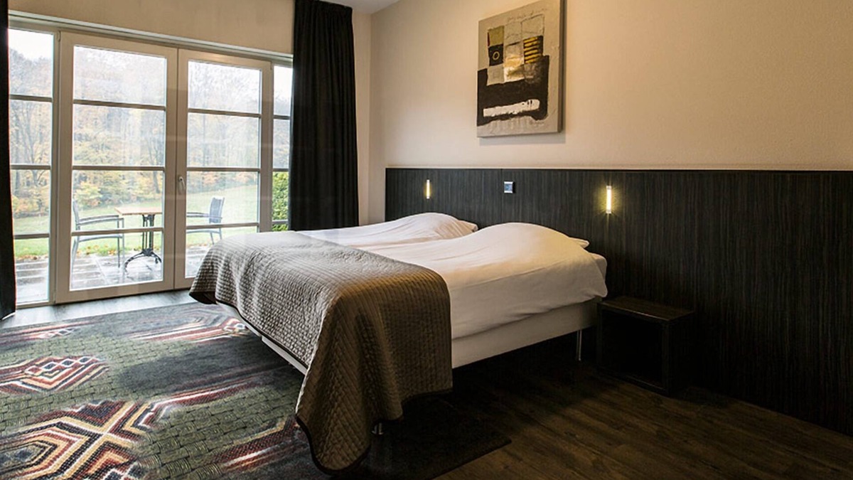 Berg en Dal Hotel | Unwind in Luxury Room! Close to Sanadome Thermal Baths