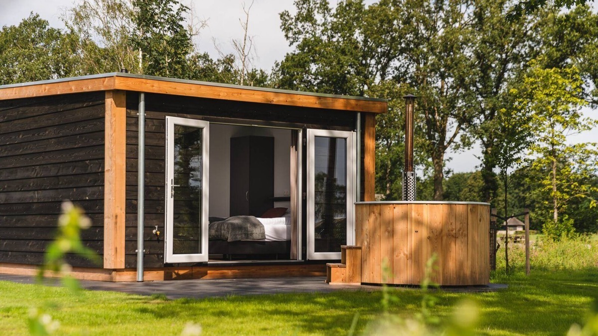Municipality of Rijssen-Holten House | Unwind in your own sauna and hot tub!