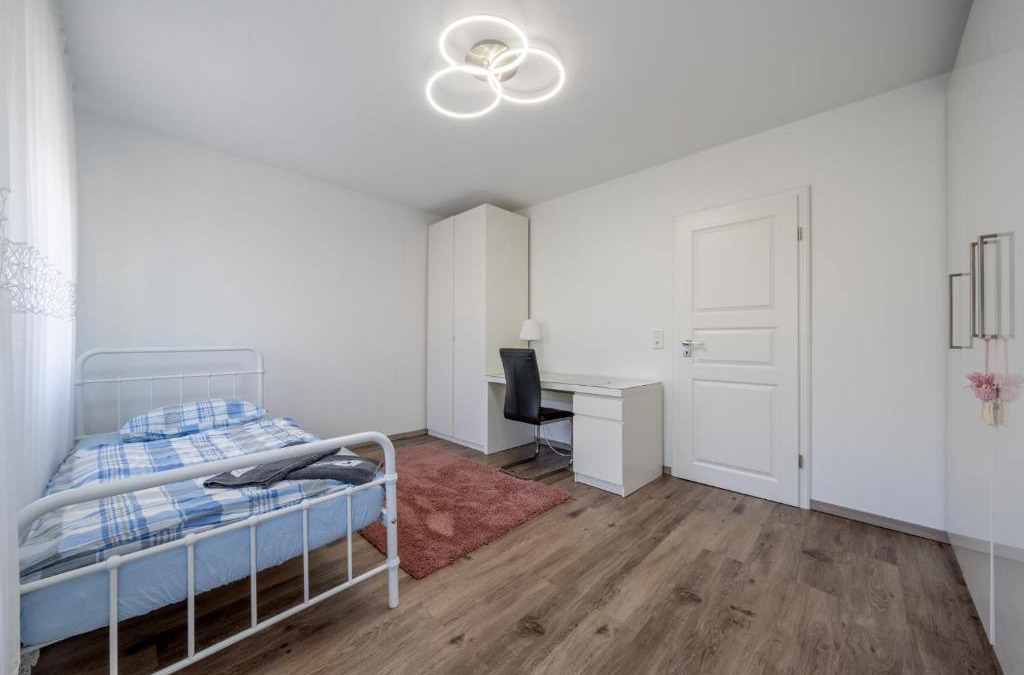 Ahlem-Badenstedt-Davenstedt House | up to 3 private rooms with 2 bathrooms