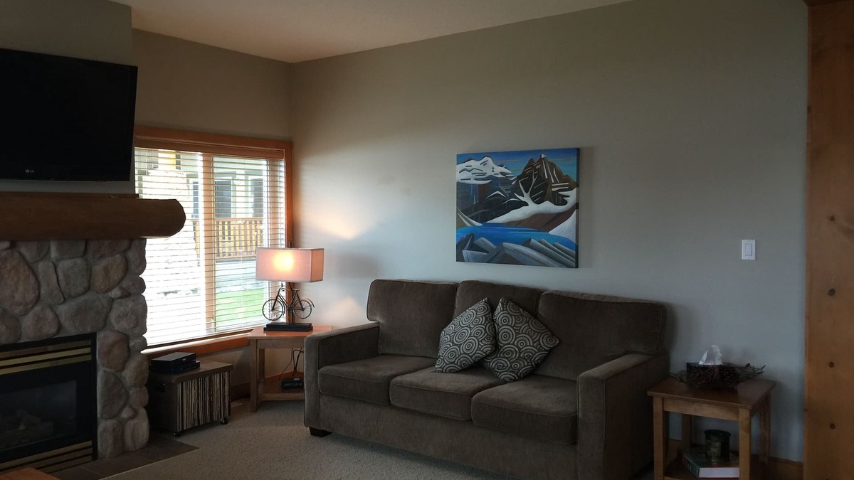 East Kootenay Condo | Updated Kimberley Northstar Ski In/Out 2 Bdrm, 2 Bath Condo At top Of T BAR
