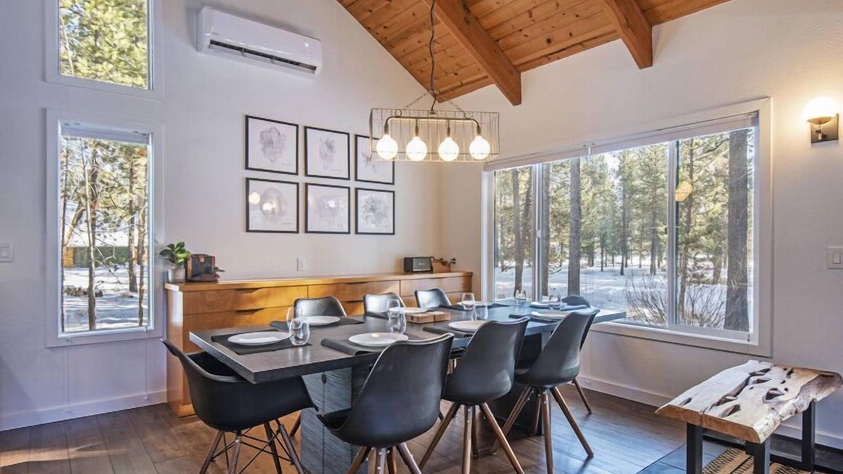 Three Rivers House | Updated Modern Style King Suite Pool/Tennis Access