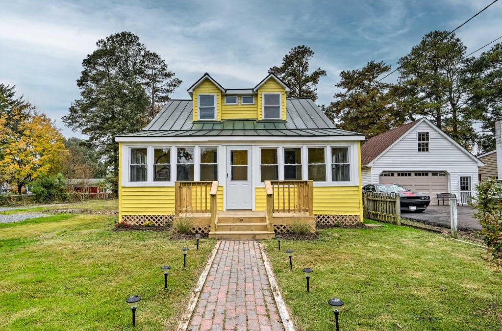 Rose Haven House | Updated North Beach Cottage Pet Friendly!