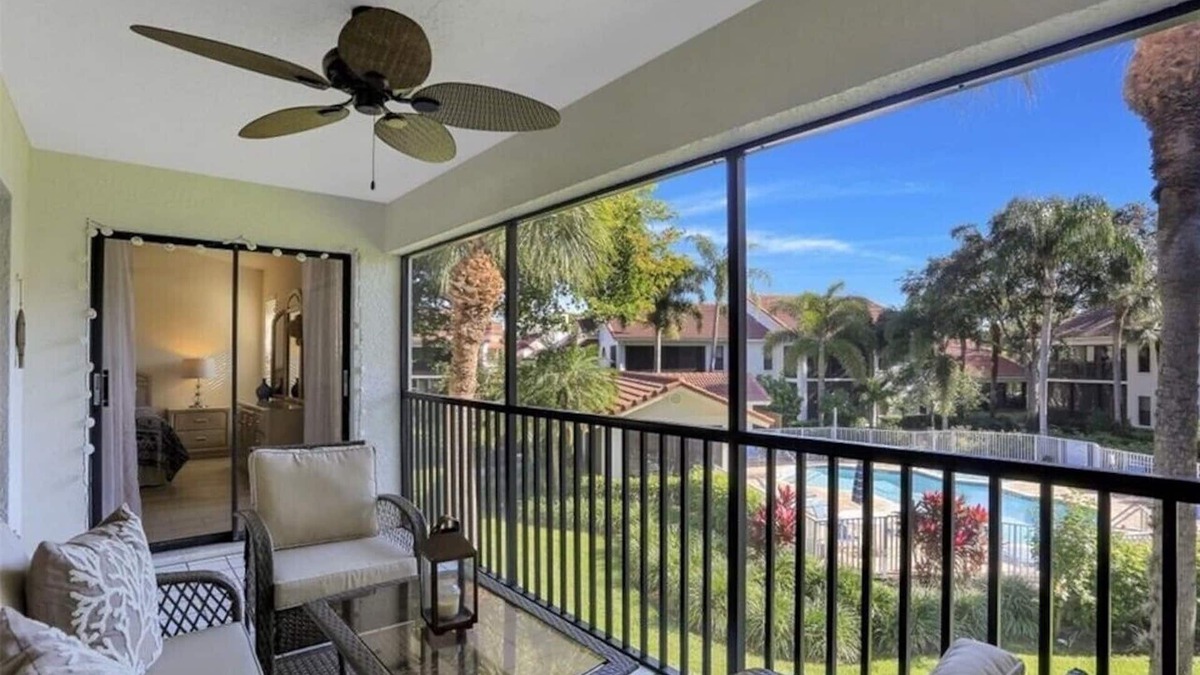 Pelican Bay Condo | Updated Pelican Bay Condo Near Beach and Overlooking Pool/Tropical Gardens.