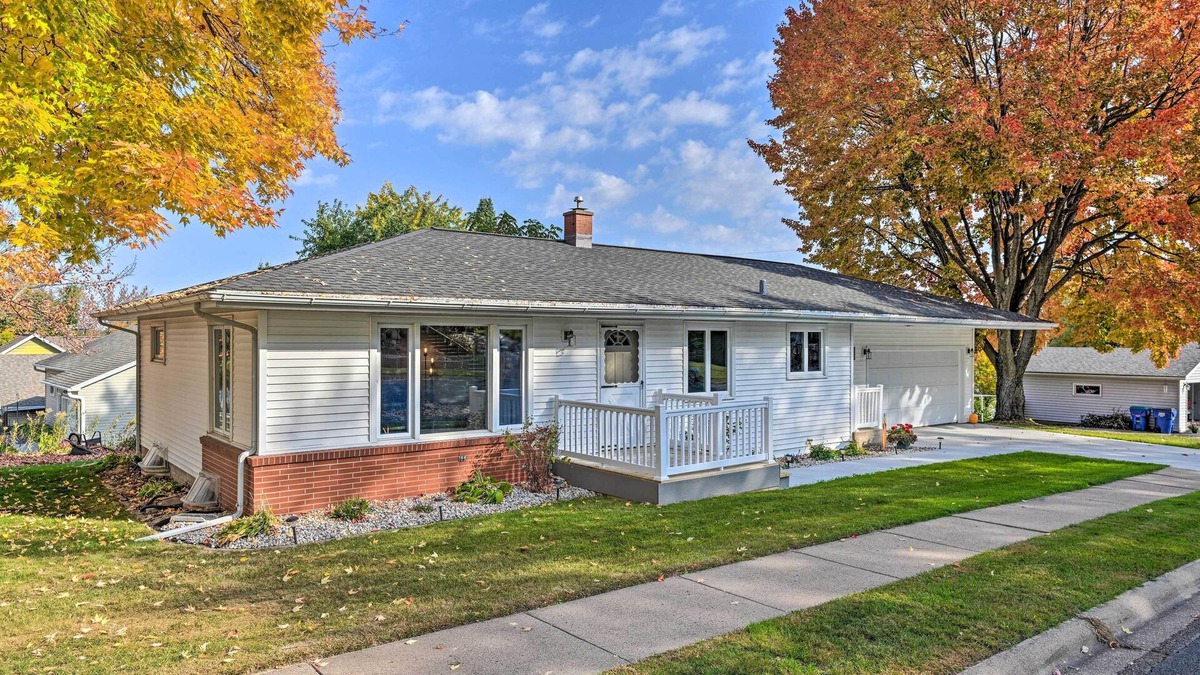 Marathon City House | Updated Pet-Friendly Home - 9 Mi to Ski Area!