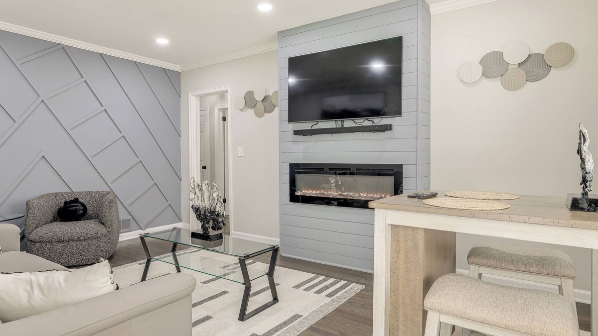 Piedmont Heights Apartment | Updated Piedmont Heights Apt - 5 Mi to Dtwn ATL!